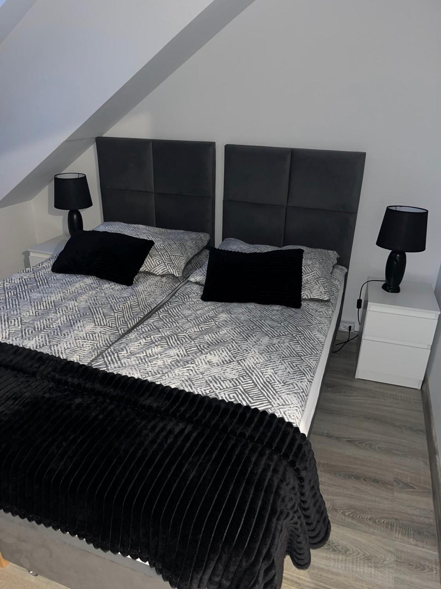 Apartamenty Na Wzgorzu Иньско Экстерьер фото