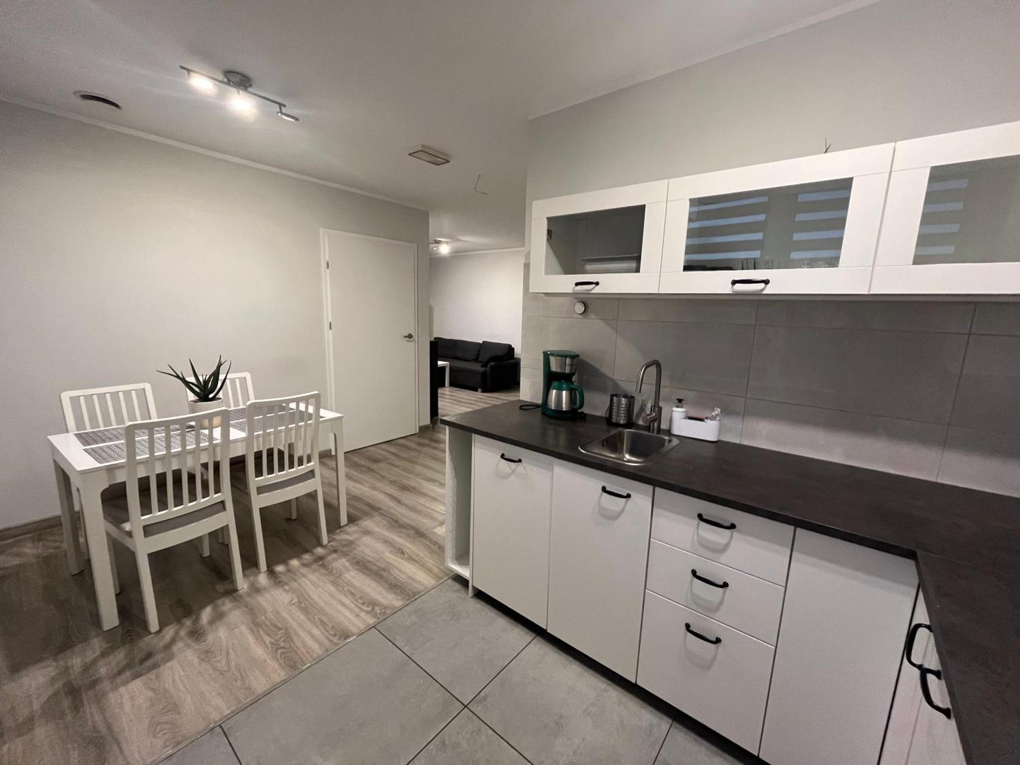 Apartamenty Na Wzgorzu Иньско Экстерьер фото