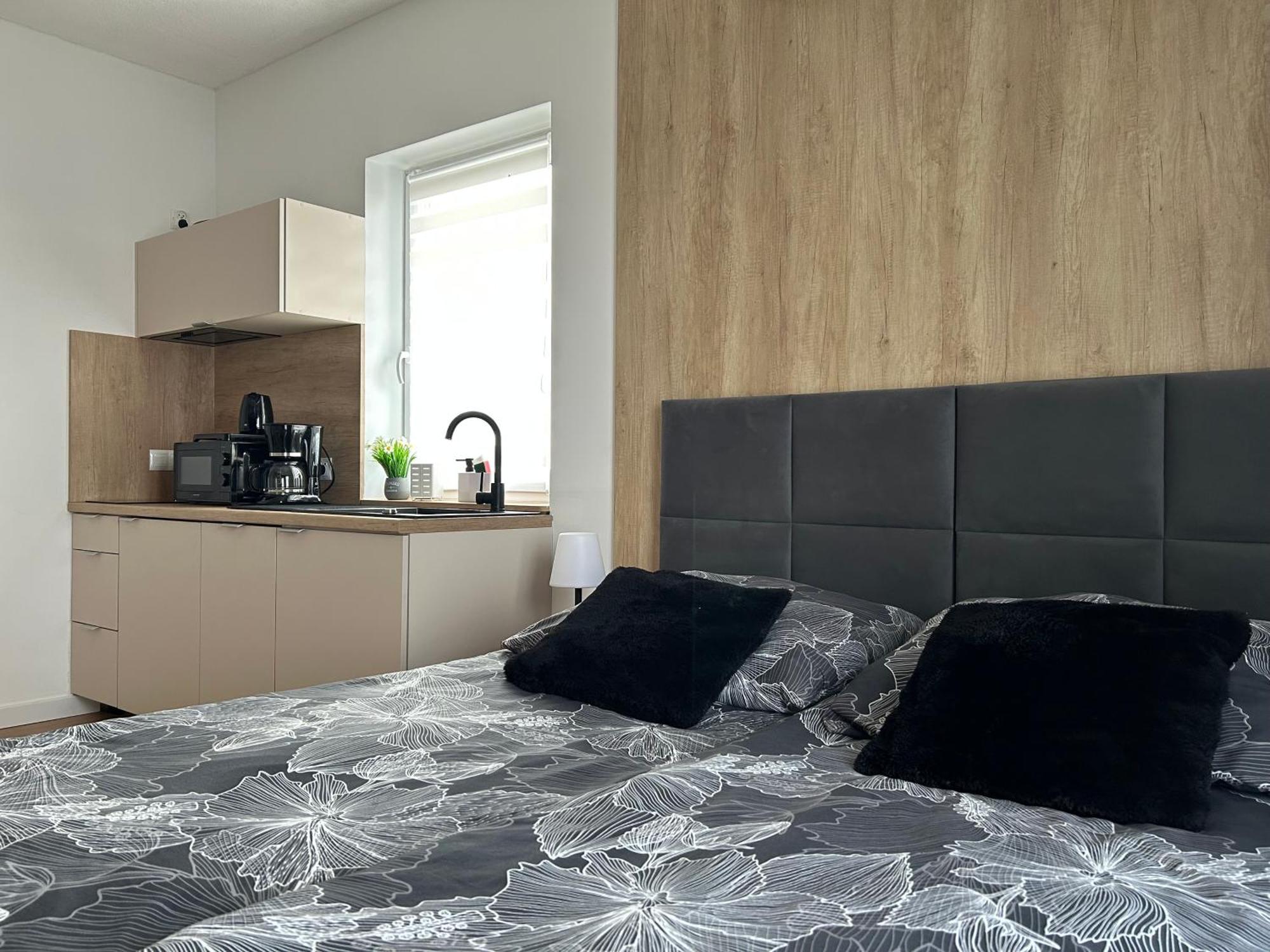 Apartamenty Na Wzgorzu Иньско Экстерьер фото