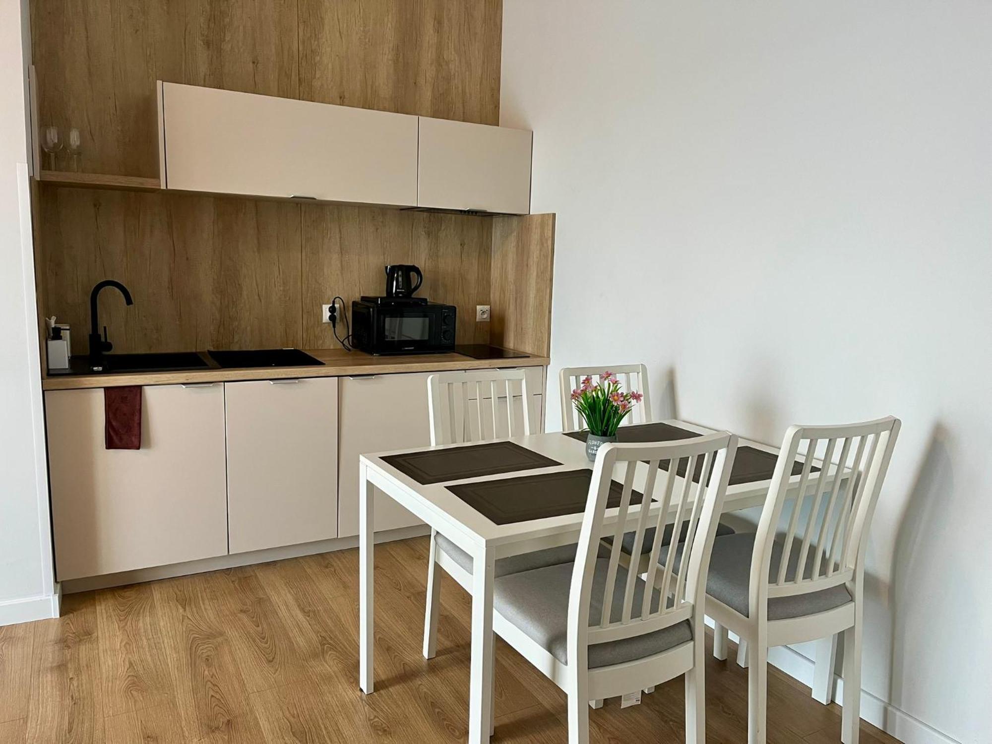 Apartamenty Na Wzgorzu Иньско Экстерьер фото